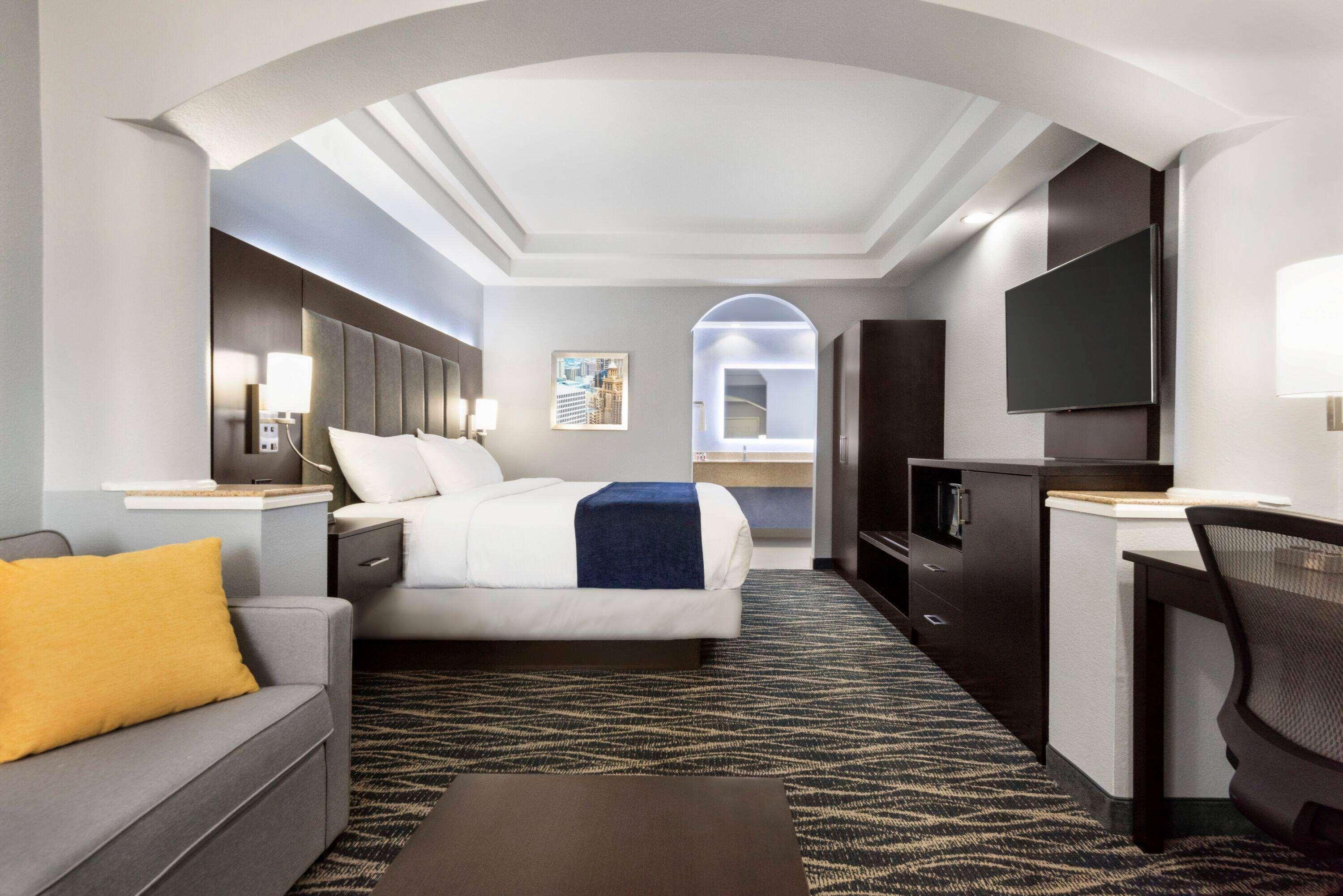 Days Inn & Suites By Wyndham Houston Hobby Airport מראה חיצוני תמונה